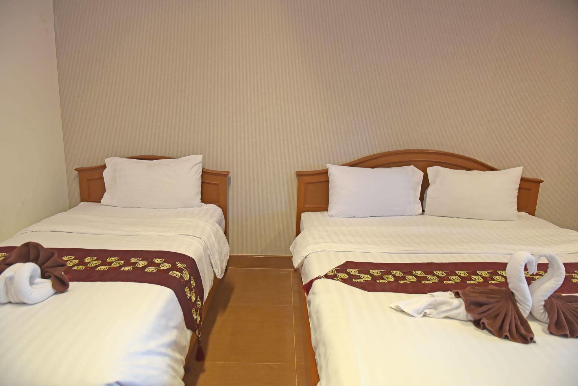 צ'יאנג מאי V Residence Hotel מראה חיצוני תמונה