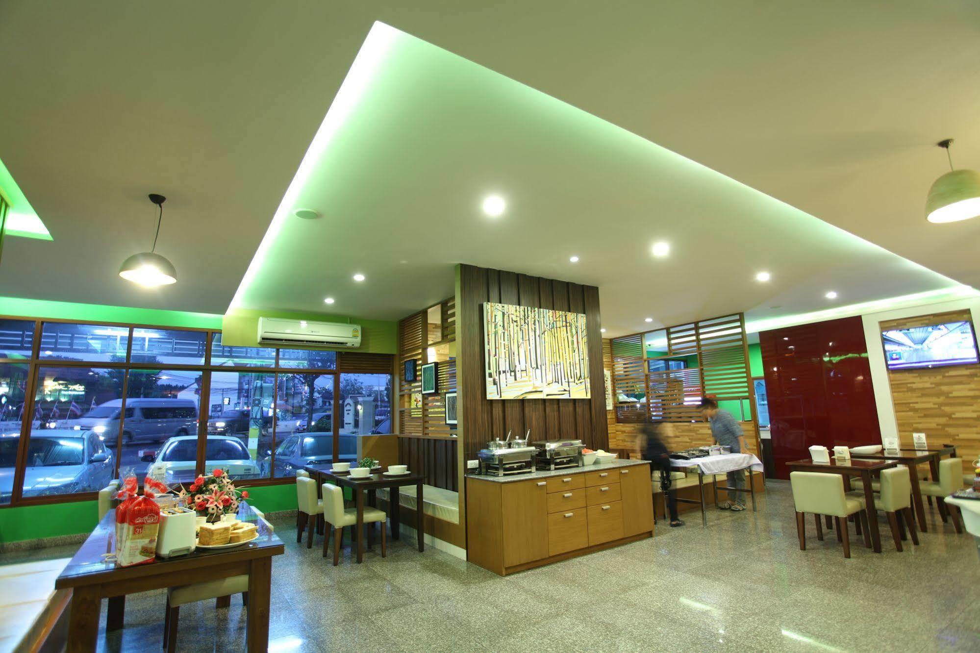 צ'יאנג מאי V Residence Hotel מראה חיצוני תמונה