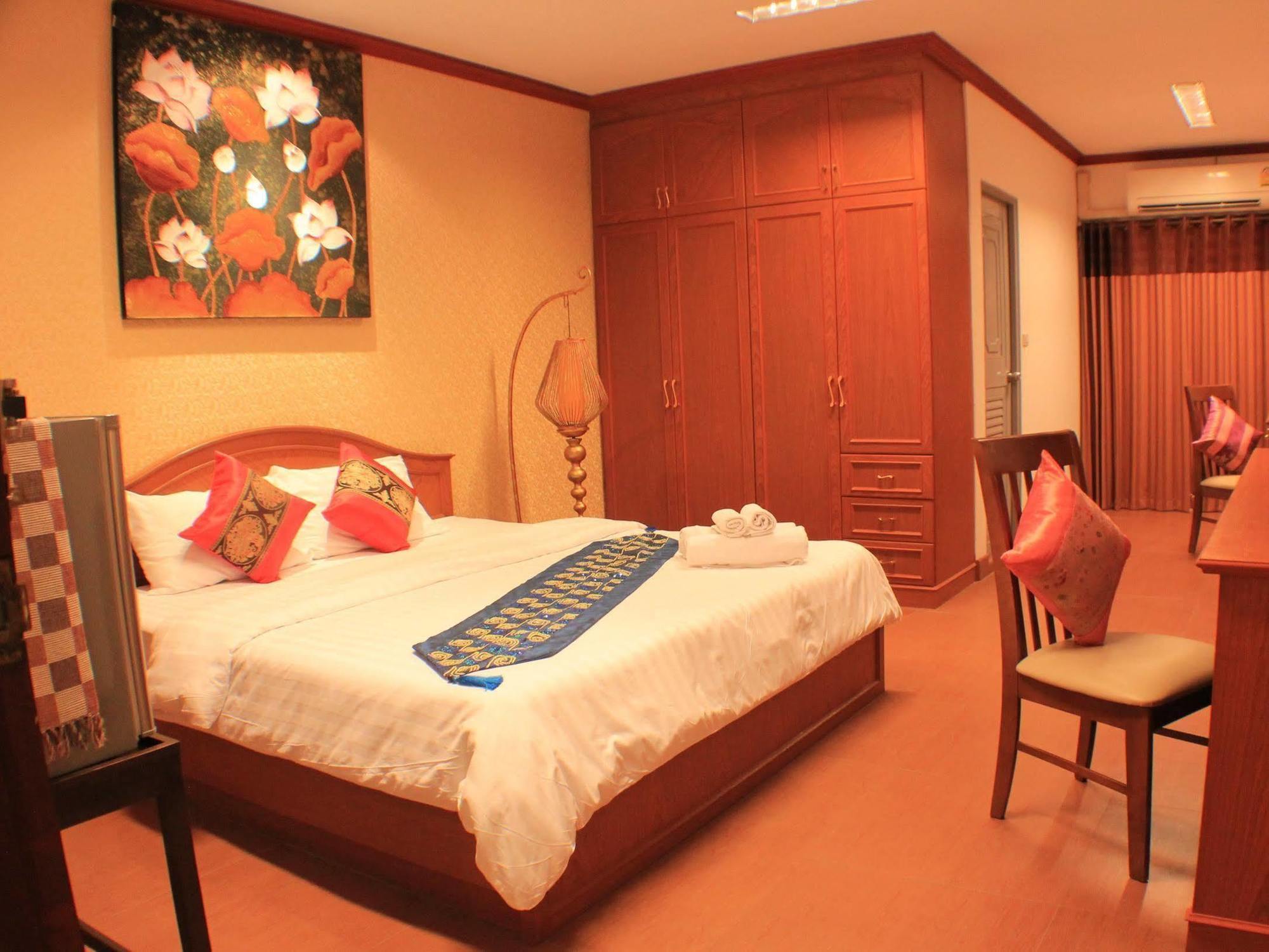 צ'יאנג מאי V Residence Hotel מראה חיצוני תמונה