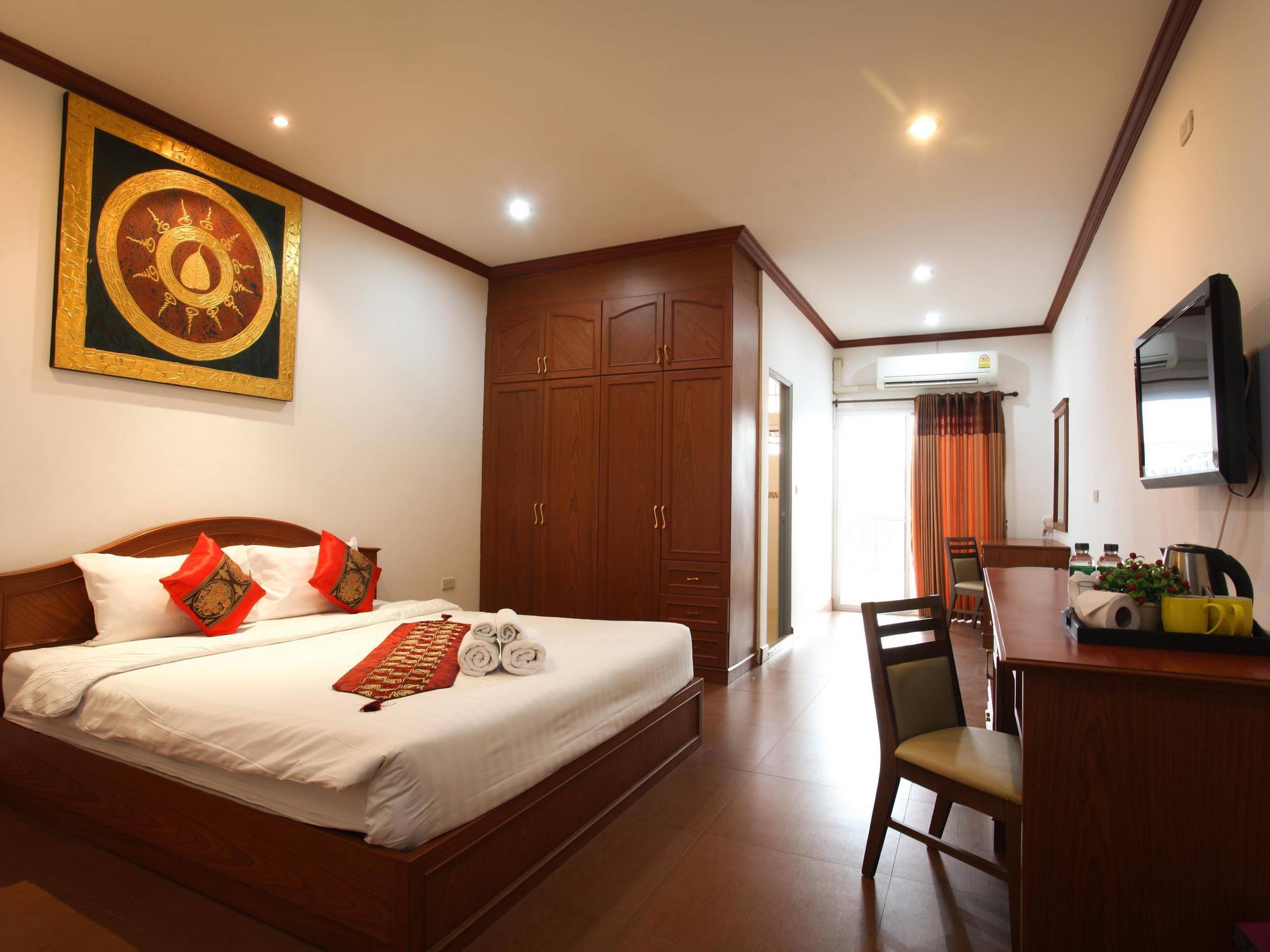 צ'יאנג מאי V Residence Hotel מראה חיצוני תמונה